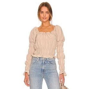 Pippa Smocked Top in Taupe
LINE & DOT/REVOLVE Size L, New‎ With Tags